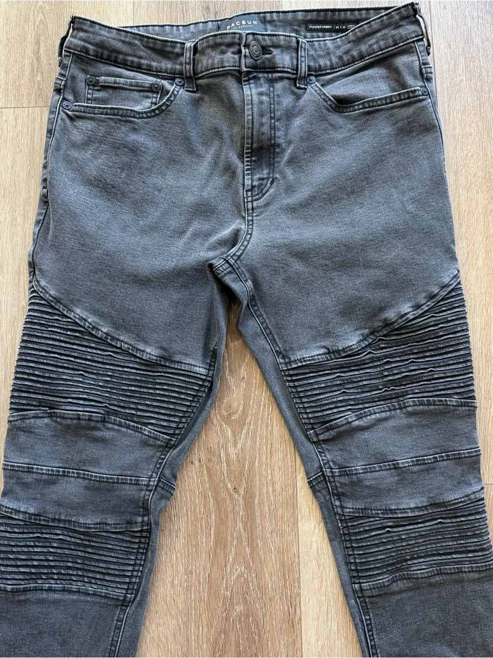 PacSun skinny fit